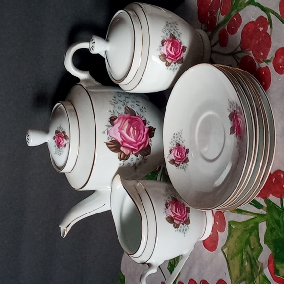 Vintage china set - Picture 3 of 4
